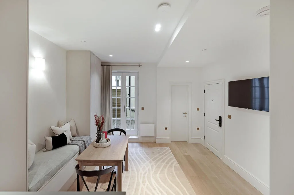 Studio flat for rent