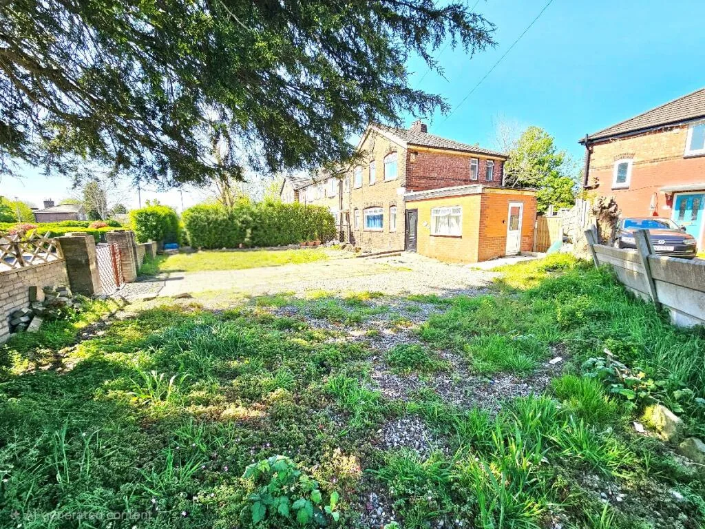 3 bedroom semi-detached house for rent