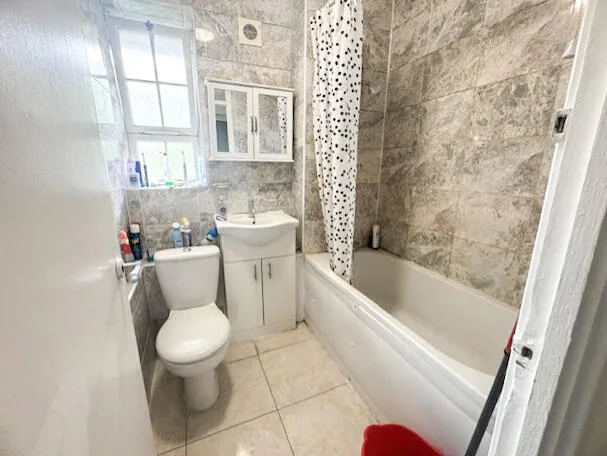 4 bedroom terraced house for rent