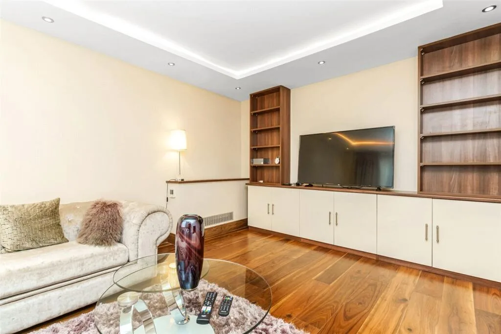 4 bedroom house for rent