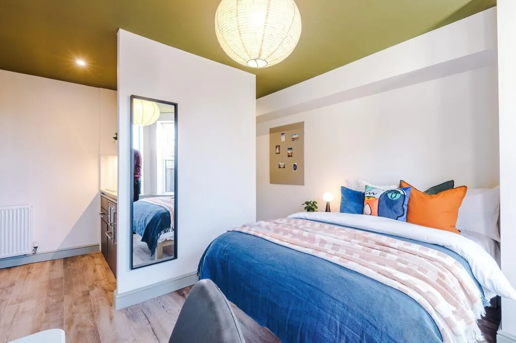 Studio flat for rent