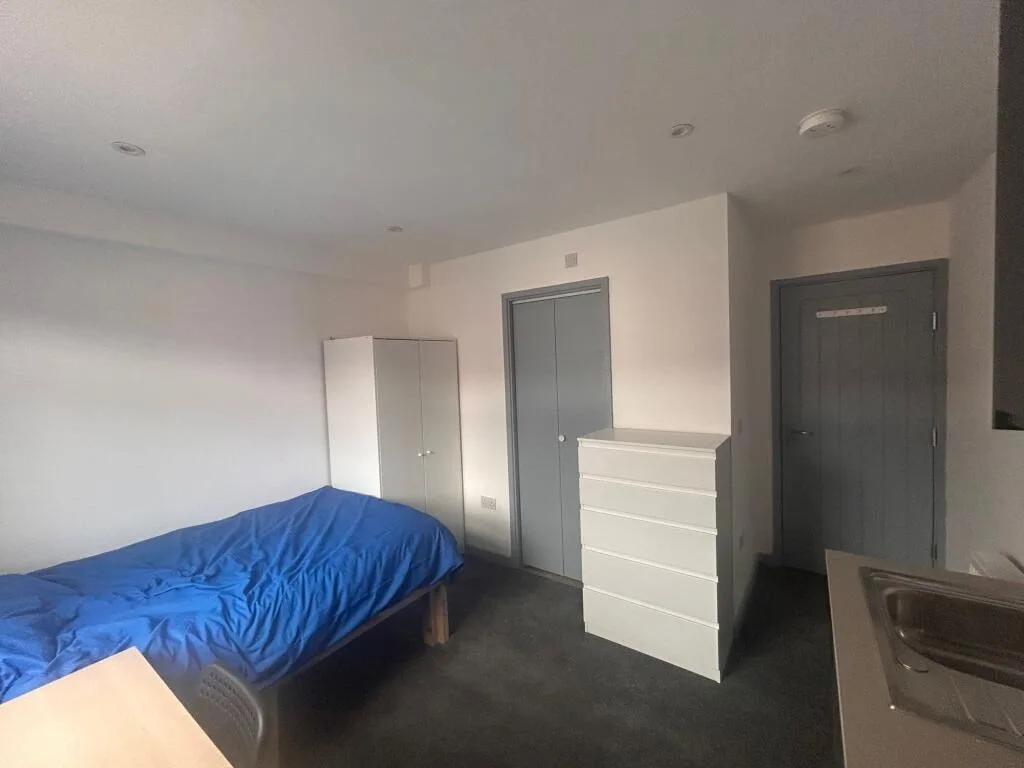 1 bedroom house for rent