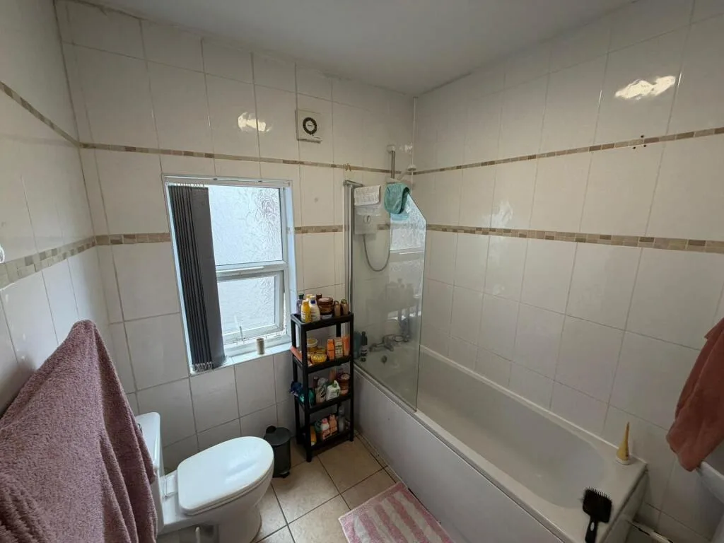 9 bedroom house for rent