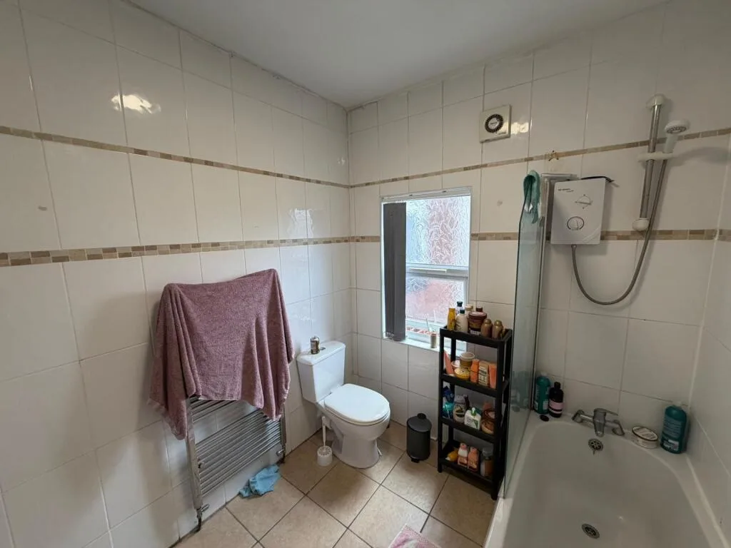 9 bedroom house for rent