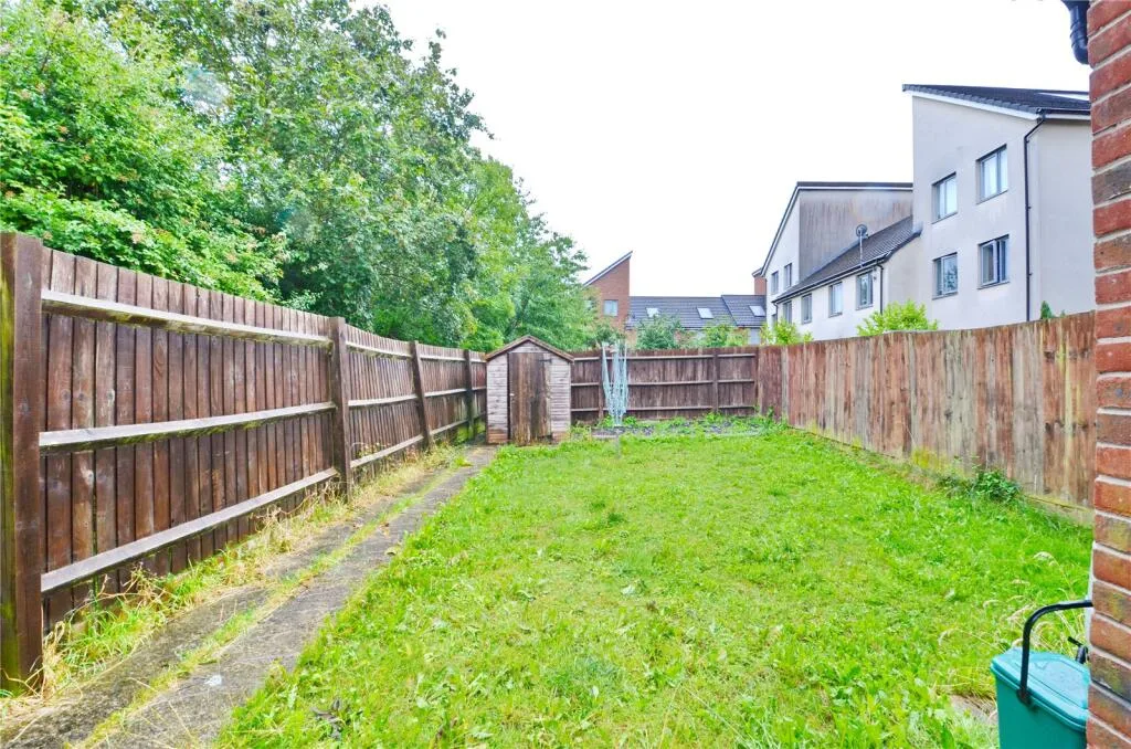 1 bedroom house share for rent