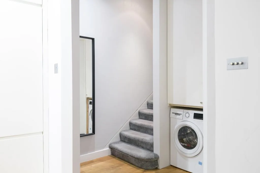 2 bedroom house for rent