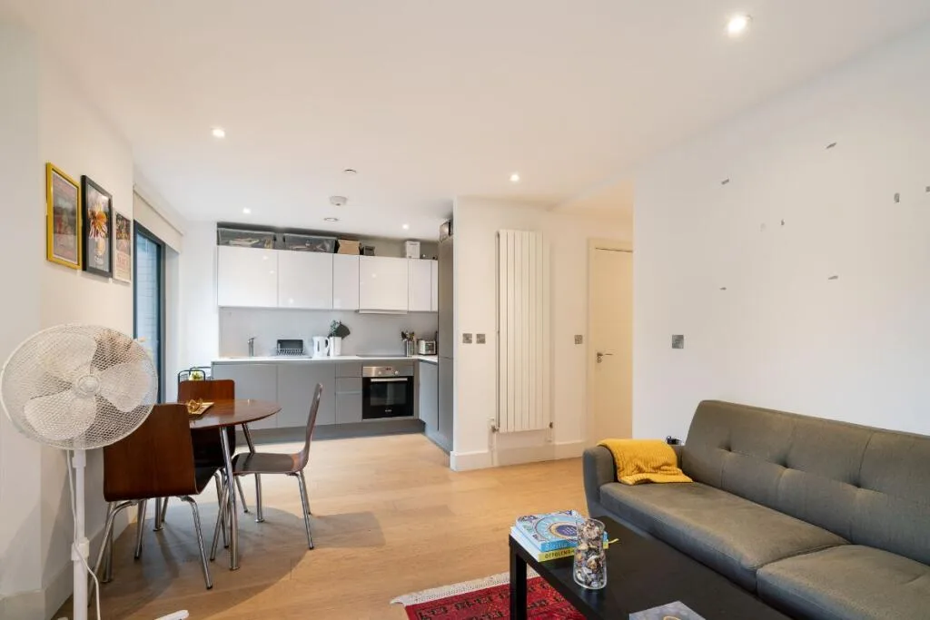 2 bedroom apartment for rent
