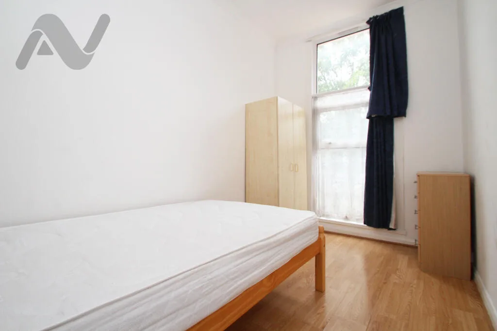 4 bedroom maisonette for rent