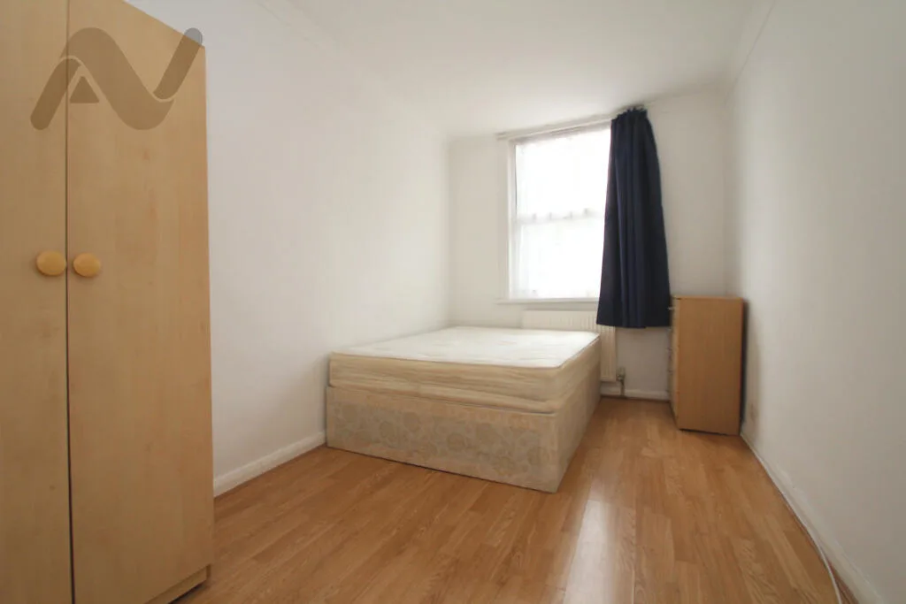 4 bedroom maisonette for rent