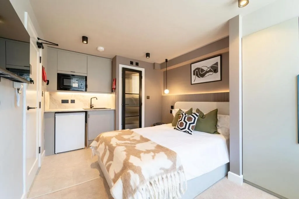 1 bedroom house share for rent