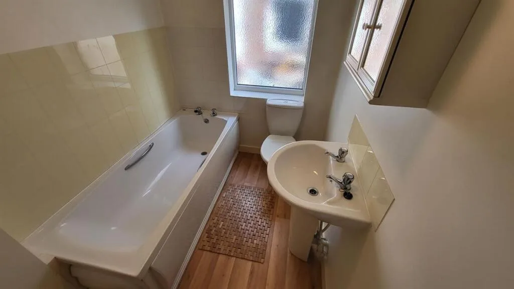 7 bedroom house for rent