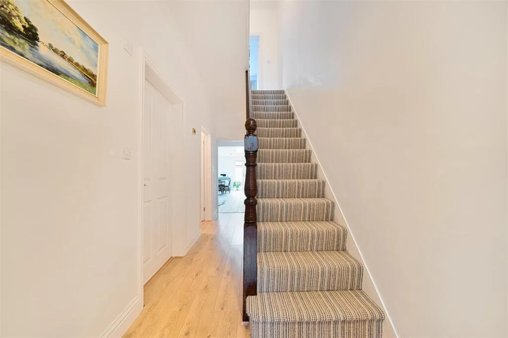 3 bedroom detached house for rent