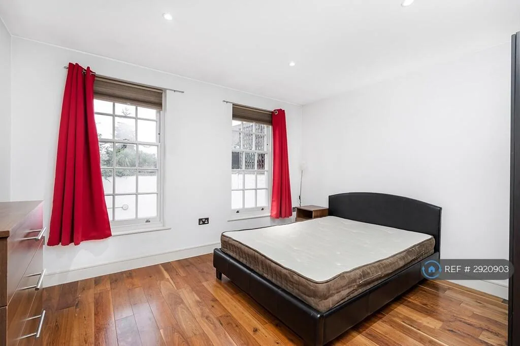 4 bedroom terraced house for rent