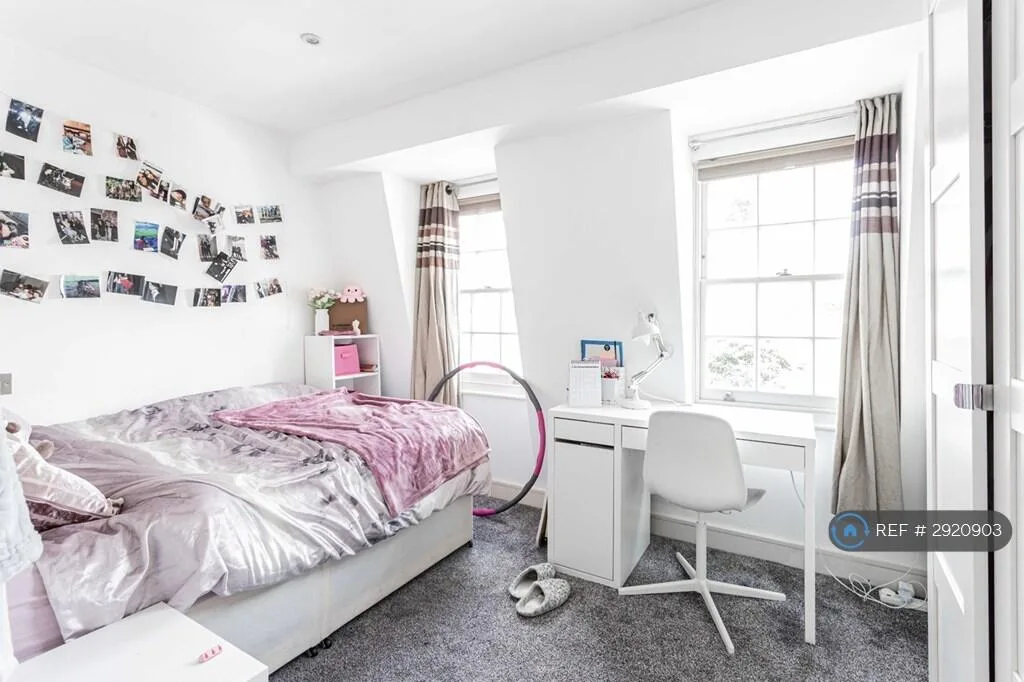 4 bedroom terraced house for rent