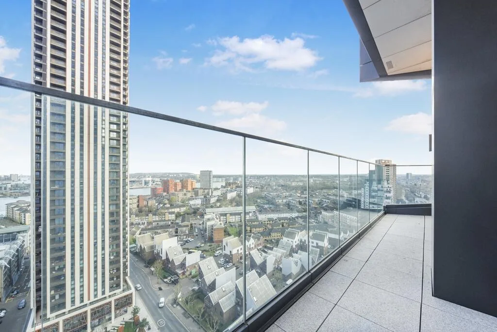 3 bedroom flat for rent