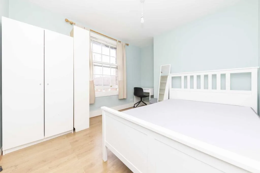 3 bedroom flat for rent