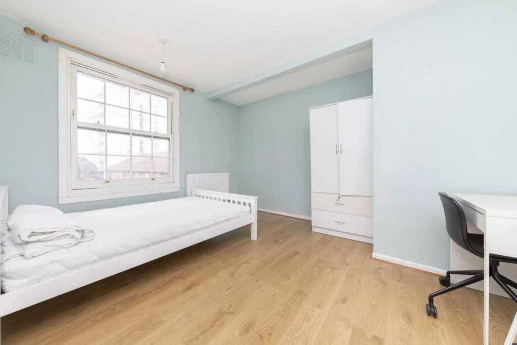 3 bedroom flat for rent