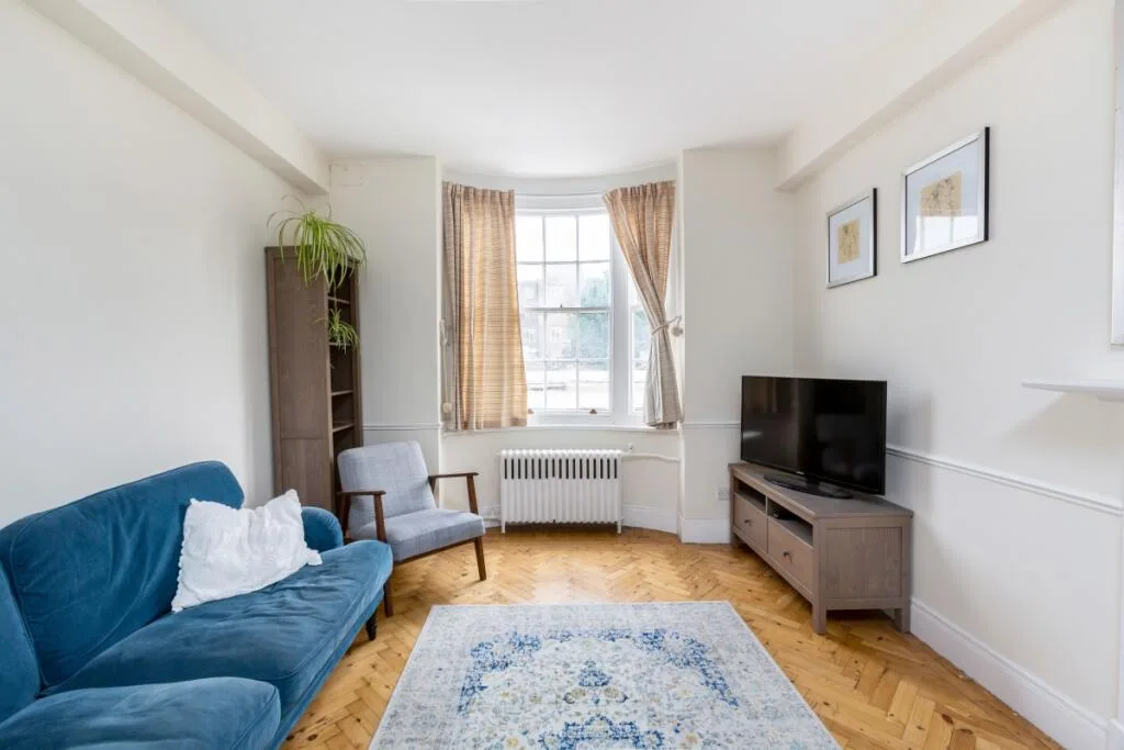 2 bedroom flat for rent