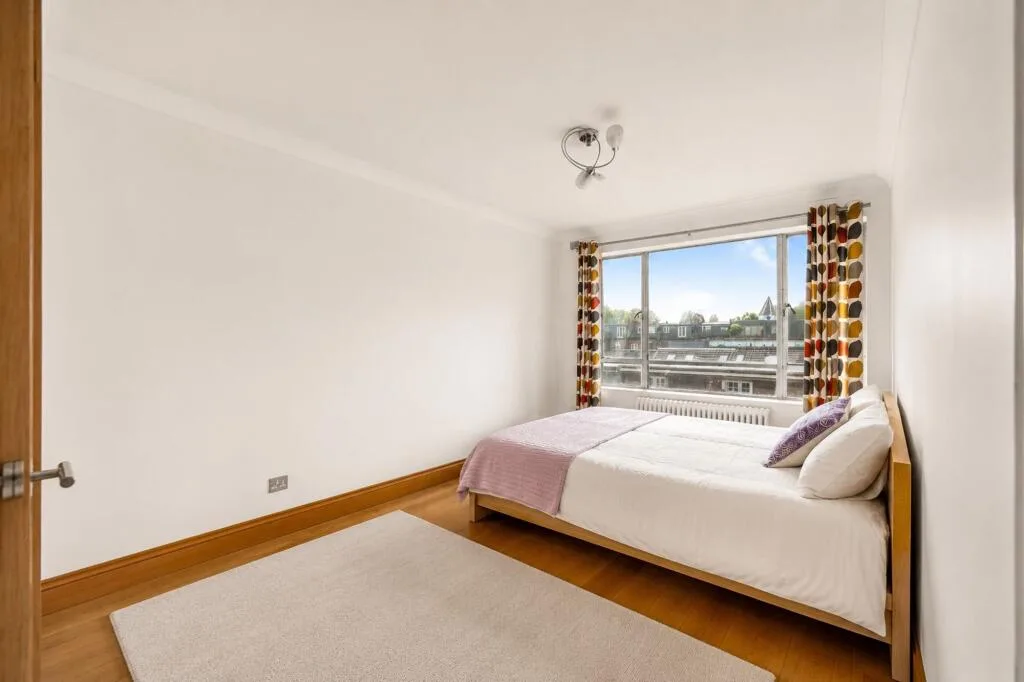 3 bedroom flat for rent