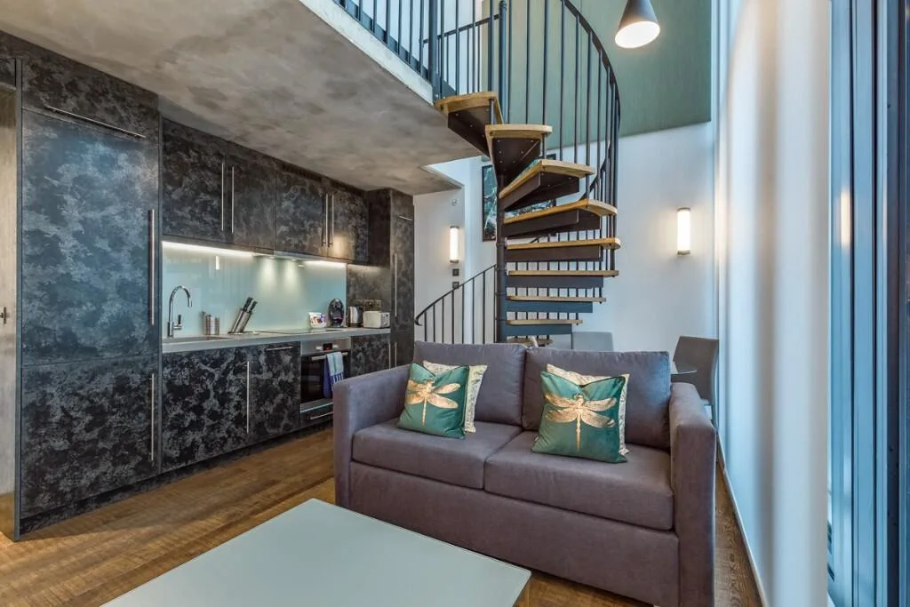 1 bedroom detached house for rent
