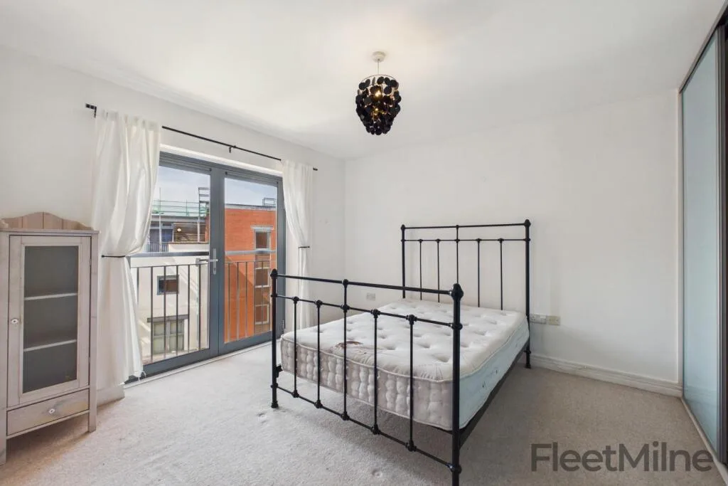 2 bedroom penthouse for rent