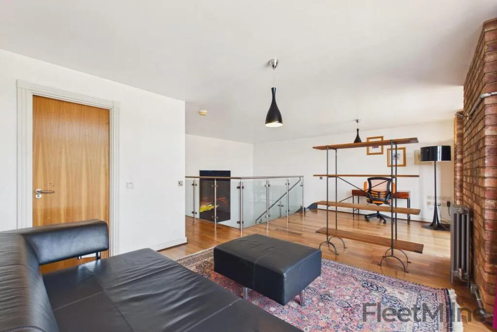 2 bedroom penthouse for rent