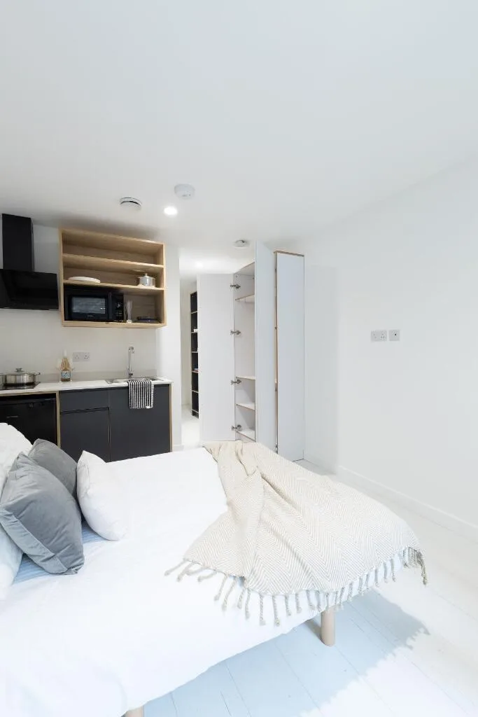 Studio flat for rent