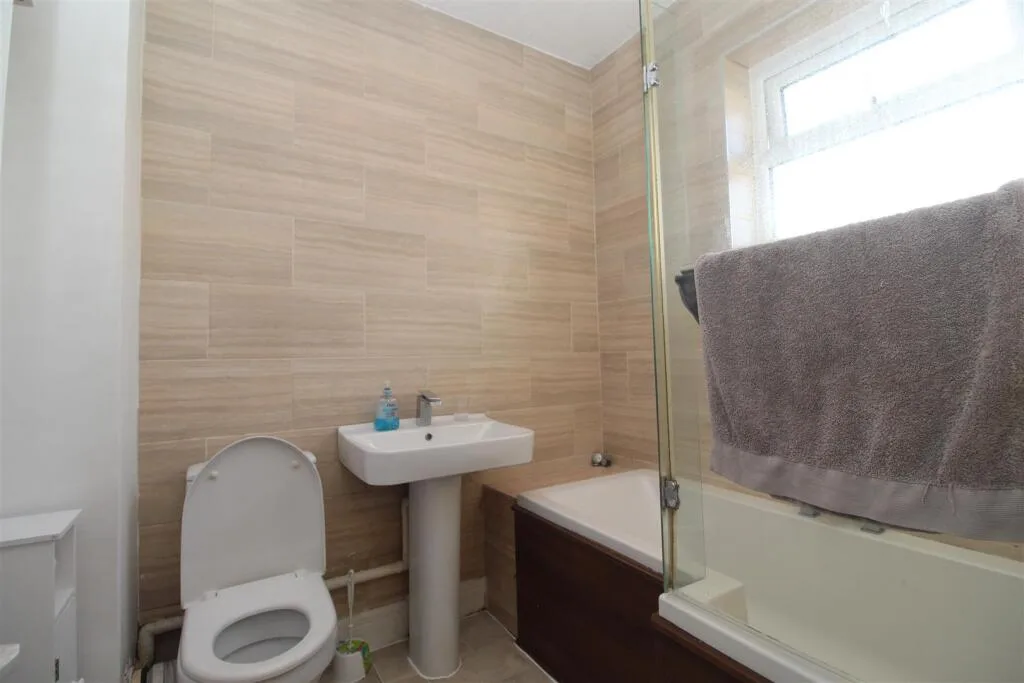 1 bedroom house for rent