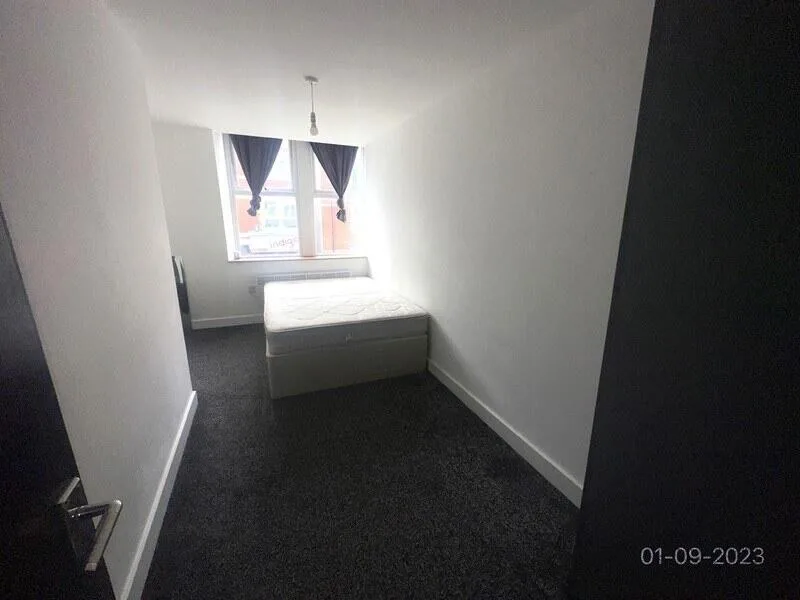 3 bedroom flat for rent