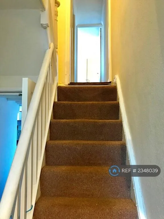 1 bedroom house share for rent