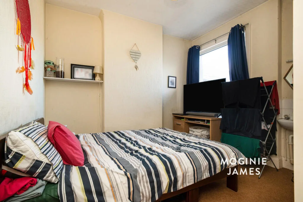 4 bedroom terraced house for rent