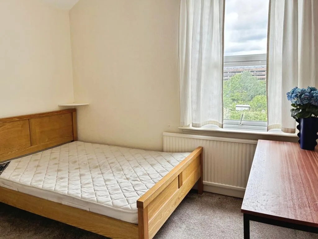 4 bedroom terraced house for rent