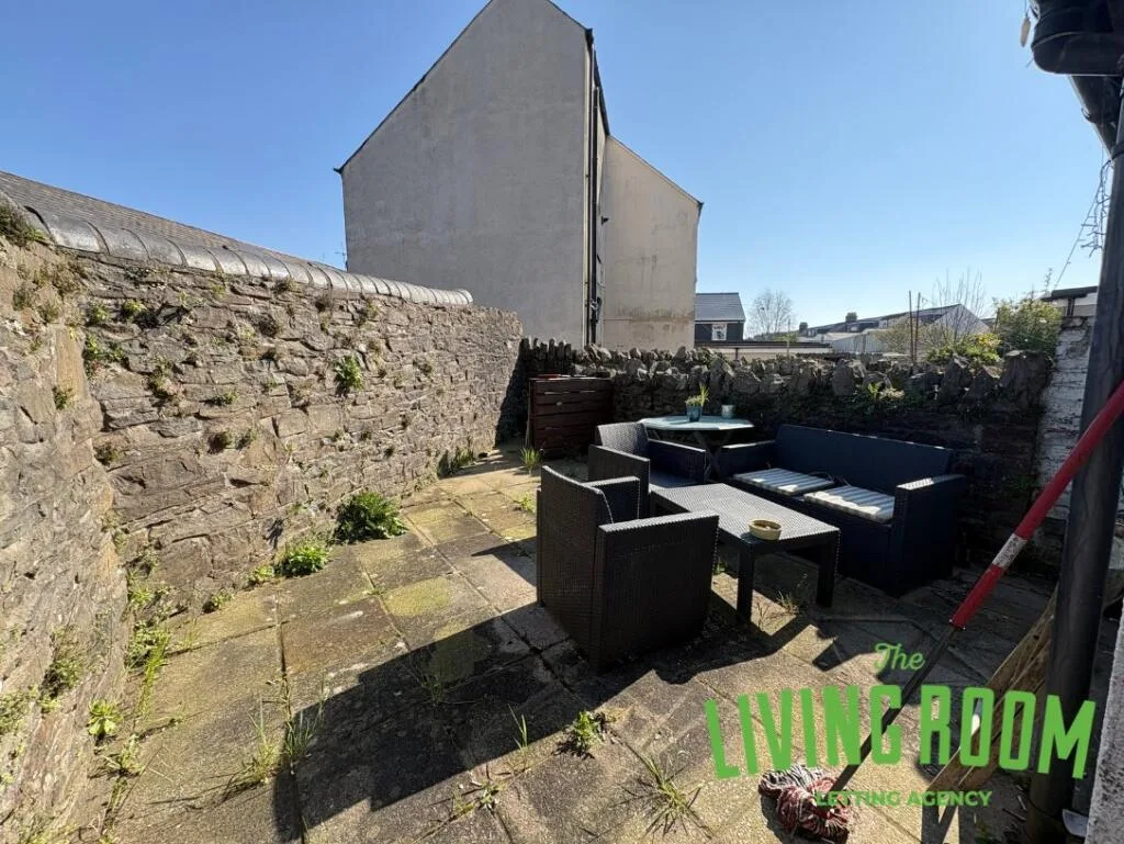4 bedroom house for rent