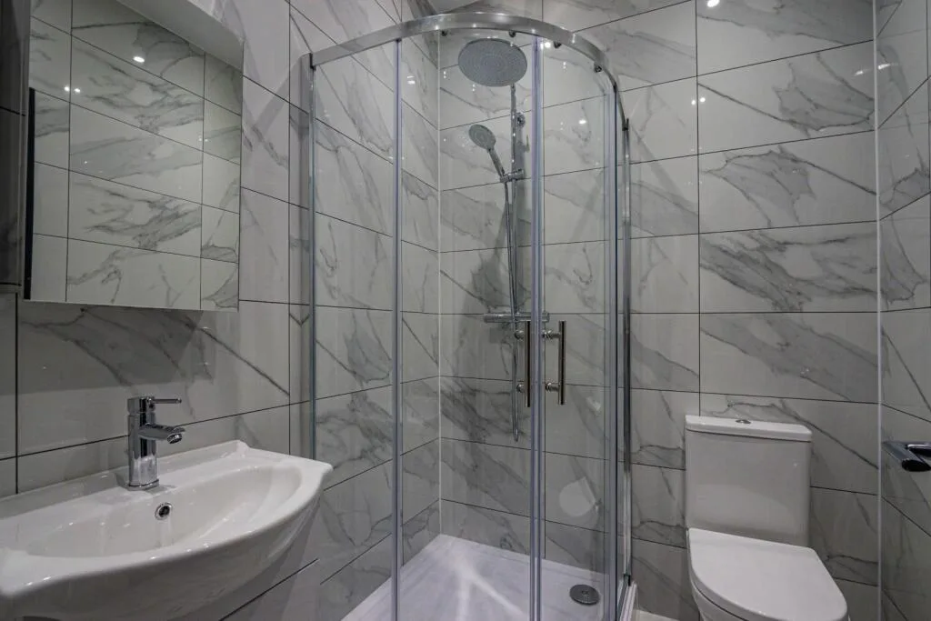 1 bedroom private hall for rent