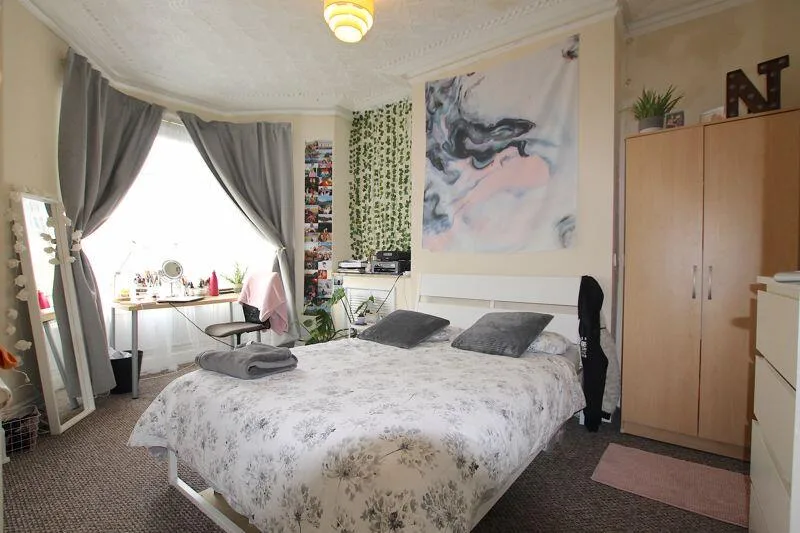 4 bedroom terraced house for rent