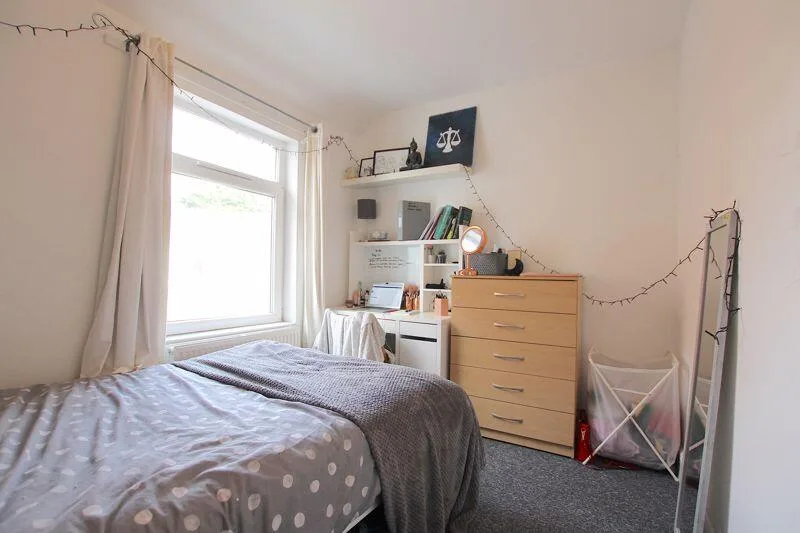 4 bedroom terraced house for rent