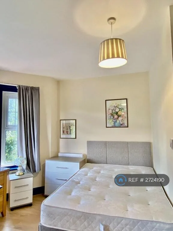 1 bedroom house share for rent