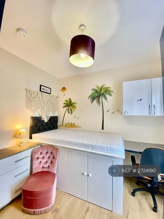 1 bedroom house share for rent