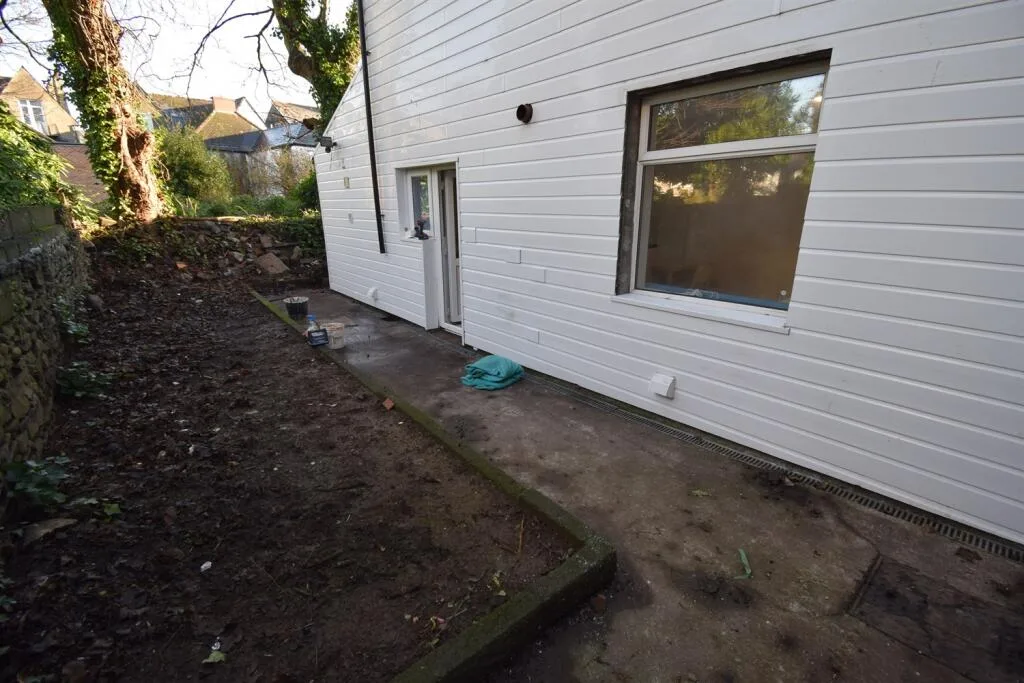 1 bedroom house for rent