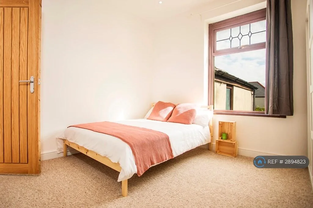 4 bedroom detached house for rent