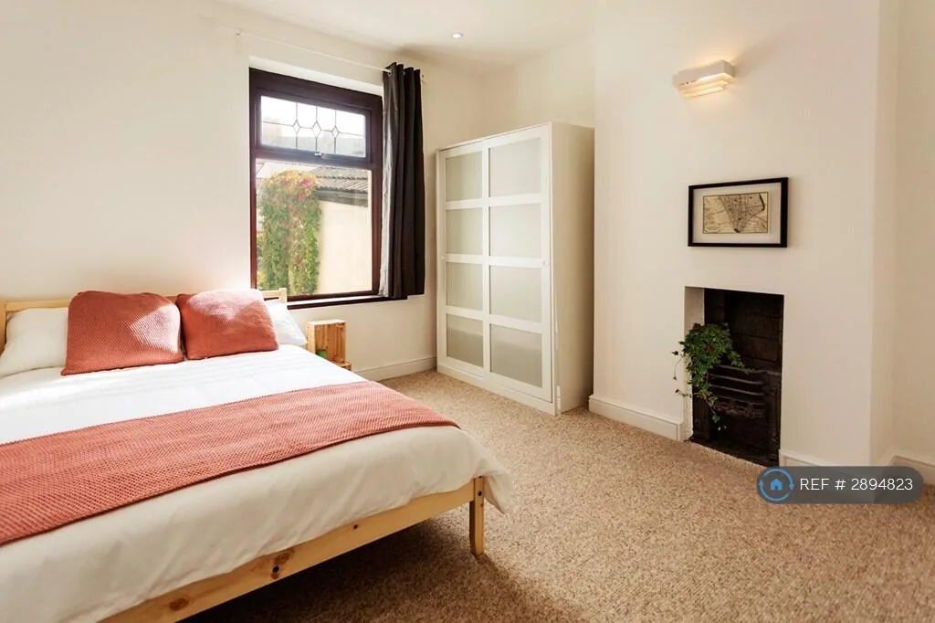 4 bedroom detached house for rent