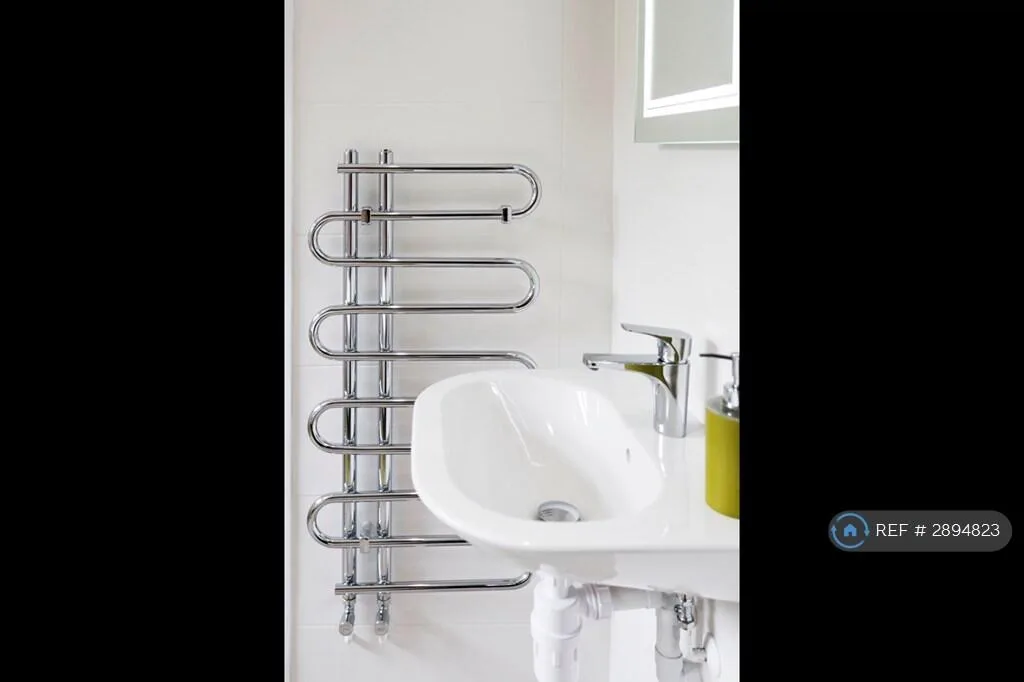 4 bedroom detached house for rent