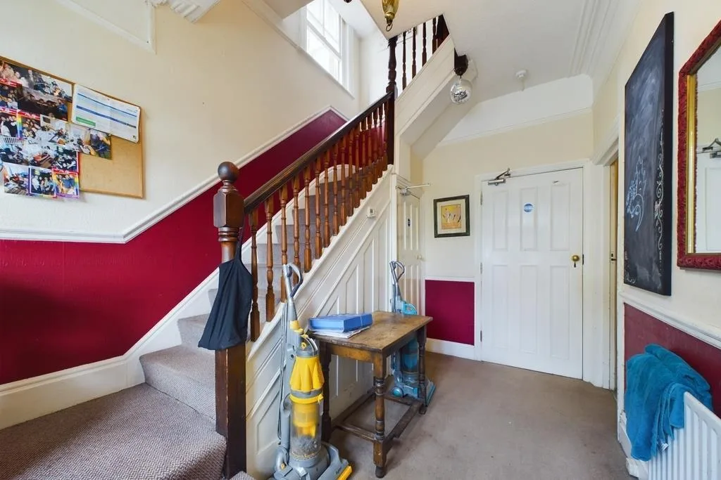 1 bedroom house share for rent