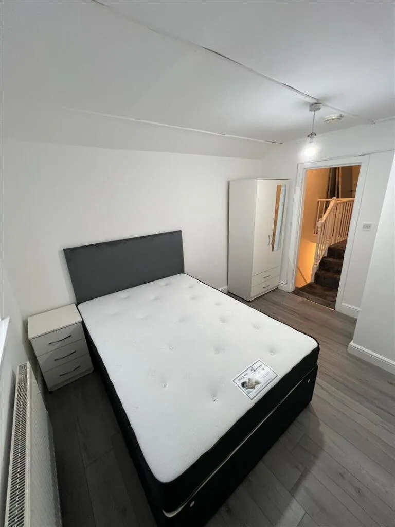 4 bedroom house for rent