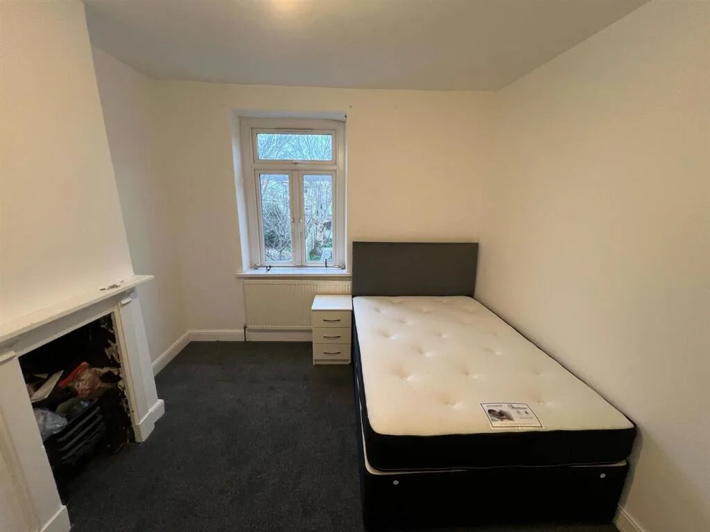 4 bedroom house for rent
