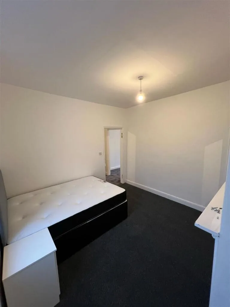 4 bedroom house for rent