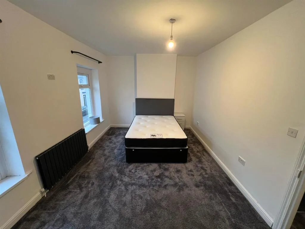 4 bedroom house for rent