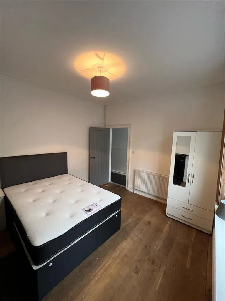 4 bedroom house for rent