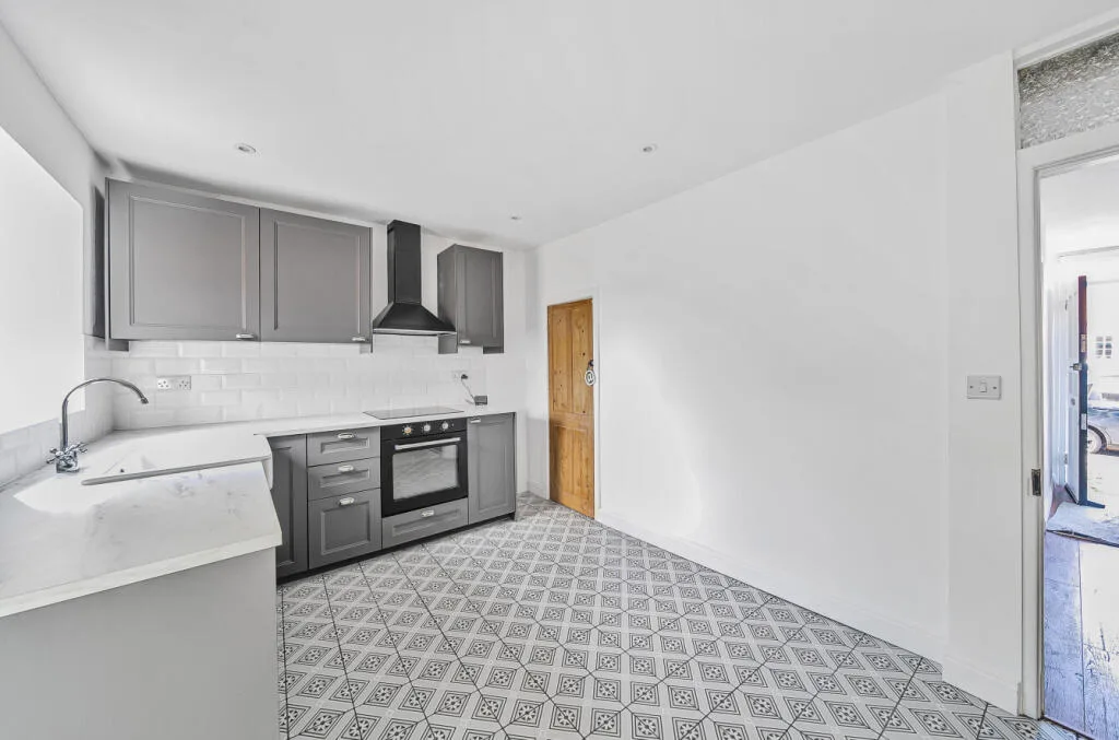 2 bedroom terraced house for rent