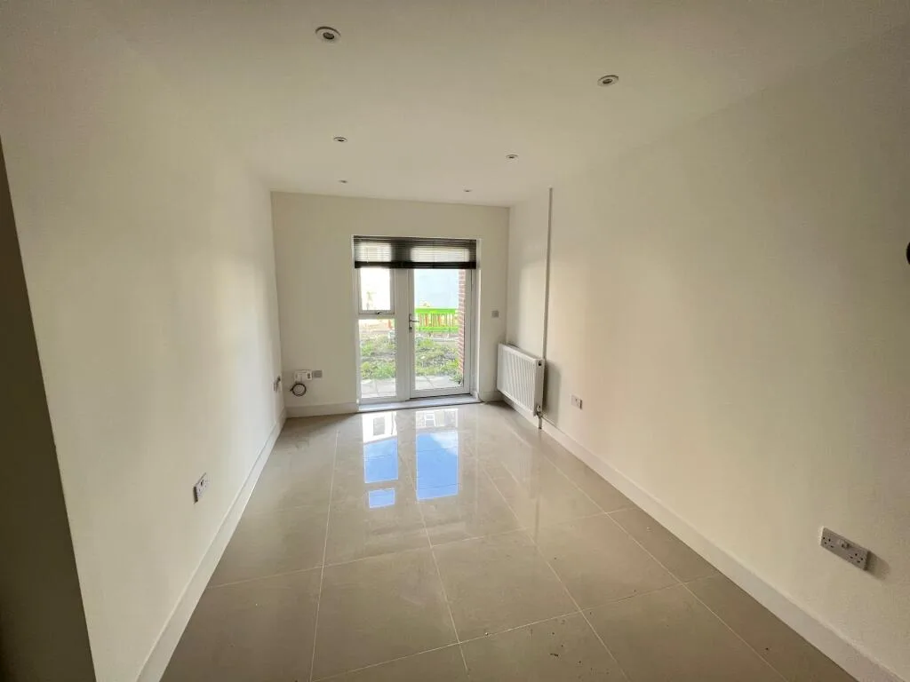 2 bedroom ground floor flat for rent